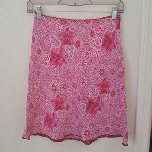 ANGIE size small pink hibiscus floral skirt.